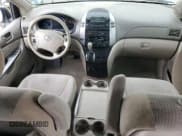 ✅ 2006 Toyota Sienna LE • VIN: 5TDBA23C36S065423 • Лот: 82416765. Опубликован ранее на Copart с пробегом 162 195 миль. Бесплатный доступ к архиву аукционных продаж из США и подробный отчёт об истории автомобиля на DreamBid. Изображение 8.