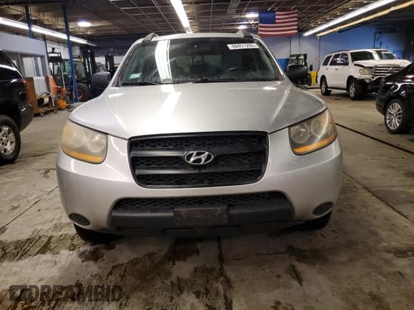 ✅ 2009 Hyundai Santa Fe GLS • VIN: 5NMSG73D69H259990 • Lot: 88451205. Listed on Copart with 148,287 mi. Free auction sales archive from the USA and detailed vehicle history report at DreamBid. Image 5.