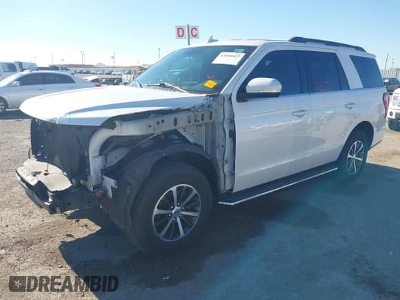 ✅ 2018 Ford Expedition XLT • VIN: 1FMJU1HT7JEA27855 • Lot: 43550427. Wystawiony na IAAI z przebiegiem 111 998 mil. Bezpłatny archiwum sprzedaży aukcyjnych z USA i szczegółowy raport historii pojazdu na DreamBid. Zdjęcie 2.