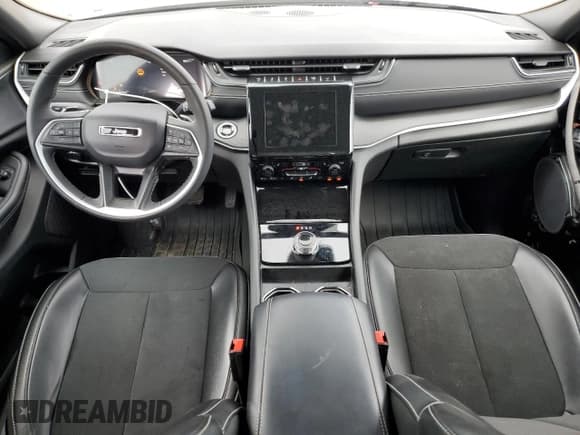 ✅ 2024 Jeep Grand Cherokee Altitude • VIN: 1C4RJKAGXR8565303 • Lot: 85720325. Listed on Copart with 24,289 mi. Free auction sales archive from the USA and detailed vehicle history report at DreamBid. Image 8.