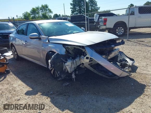 ✅ 2021 Nissan Altima SV • VIN: 1N4BL4DV7MN334540 • Lot: 43284961. Listed on IAAI with 94,483 mi. Free auction sales archive from the USA and detailed vehicle history report at DreamBid. Image 1.