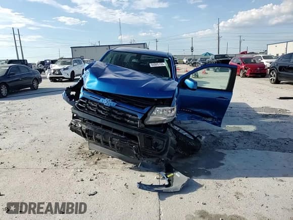 ✅ 2021 Chevrolet Colorado 2WD LT • VIN: 1GCGSCEAXM1210858 • Lot: 66005155. Wystawiony na Copart z przebiegiem 73 170 mil. Bezpłatny archiwum sprzedaży aukcyjnych z USA i szczegółowy raport historii pojazdu na DreamBid. Zdjęcie 14.