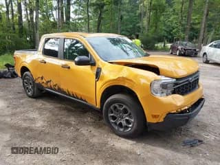 ✅ 2023 Ford Maverick XL • VIN: 3FTTW8E33PRA69465 • Lot: 42838079. Wystawiony na IAAI z przebiegiem 40 528 mil. Bezpłatny archiwum sprzedaży aukcyjnych z USA i szczegółowy raport historii pojazdu na DreamBid. Zdjęcie 1.