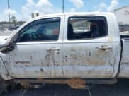 ✅ 2015 Toyota Tacoma PreRunner • VIN: 5TFKU4HN9FX006805 • Lot: 42283766. Wystawiony na IAAI z przebiegiem 132 367 mil. Bezpłatny archiwum sprzedaży aukcyjnych z USA i szczegółowy raport historii pojazdu na DreamBid. Zdjęcie 14.