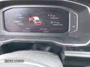 ✅ 2019 Volkswagen Jetta SEL • VIN: 3VWEB7BU6KM167274 • Лот: 41964191. Опубликован ранее на IAAI с пробегом 104 003 миль. Бесплатный доступ к архиву аукционных продаж из США и подробный отчёт об истории автомобиля на DreamBid. Изображение 7.