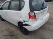 ✅ 2008 Chevrolet Aveo LS • VIN: KL1TD66698B254717 • Lot: 41540925. Wystawiony na IAAI z przebiegiem 137 597 mil. Bezpłatny archiwum sprzedaży aukcyjnych z USA i szczegółowy raport historii pojazdu na DreamBid. Zdjęcie 6.