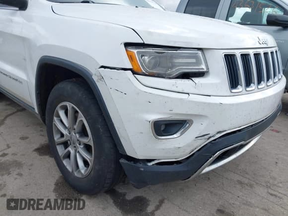 ✅ 2015 Jeep Grand Cherokee Limited • VIN: 1C4RJEBGXFC792614 • Lot: 43646750. Wystawiony na IAAI z przebiegiem 227 872 mil. Bezpłatny archiwum sprzedaży aukcyjnych z USA i szczegółowy raport historii pojazdu na DreamBid. Zdjęcie 17.