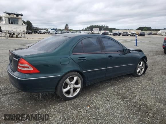 ✅ 2004 Mercedes-Benz C 230 Kompressor • VIN: WDBRF40J94F486315 • Lot: 50871115. Wystawiony na Copart z przebiegiem 81 053 mil. Bezpłatny archiwum sprzedaży aukcyjnych z USA i szczegółowy raport historii pojazdu na DreamBid. Zdjęcie 3.