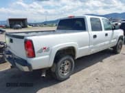 ✅ 2006 Chevrolet Silverado 2500HD LT3 • VIN: 1GCHK23G96F263885 • Лот: 42560573. Опубликован ранее на IAAI с пробегом 122 242 миль. Бесплатный доступ к архиву аукционных продаж из США и подробный отчёт об истории автомобиля на DreamBid. Изображение 4.