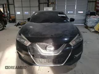 ✅ 2017 Nissan Maxima SL • VIN: 1N4AA6AP5HC423415 • Lot: 91845145. Wystawiony na Copart z przebiegiem 172 712 mil. Bezpłatny archiwum sprzedaży aukcyjnych z USA i szczegółowy raport historii pojazdu na DreamBid. Zdjęcie 5.