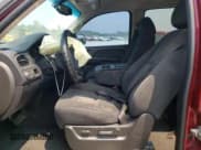 ✅ 2007 Chevrolet Suburban LT • VIN: 3GNFC16047G144484 • Lot: 60733803. Wystawiony na Copart z przebiegiem 208 602 mil. Bezpłatny archiwum sprzedaży aukcyjnych z USA i szczegółowy raport historii pojazdu na DreamBid. Zdjęcie 7.