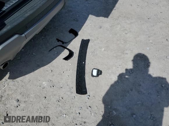 ✅ 2018 Land Rover Range Rover Evoque HSE • VIN: SALVR2RX9JH324096 • Lot: 51482005. Listed on Copart with 31,729 mi. Free auction sales archive from the USA and detailed vehicle history report at DreamBid. Image 15.