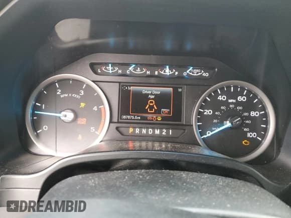 ✅ 2018 Ford F-250 King Ranch • VIN: 1FT7W2BT6JEC44479 • Lot: 91674205. Wystawiony na Copart z przebiegiem 87 675 mil. Bezpłatny archiwum sprzedaży aukcyjnych z USA i szczegółowy raport historii pojazdu na DreamBid. Zdjęcie 9.