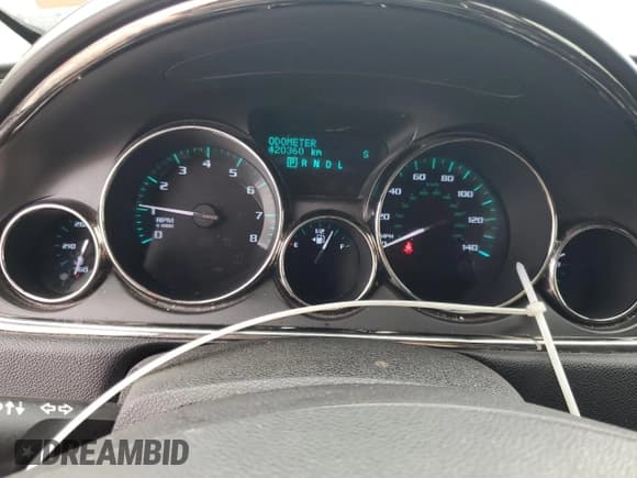 ✅ 2015 Buick Enclave Leather • VIN: 5GAKRBKD7FJ307096 • Lot: 82682065. Wystawiony na Copart z przebiegiem 420 360 mil. Bezpłatny archiwum sprzedaży aukcyjnych z USA i szczegółowy raport historii pojazdu na DreamBid. Zdjęcie 9.