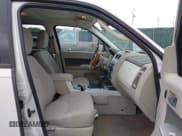 ✅ 2011 Mercury Mariner • VIN: 4M2CN9BG6BKJ01171 • Lot: 42342355. Listed on IAAI with 247,288 mi. Free auction sales archive from the USA and detailed vehicle history report at DreamBid. Image 5.