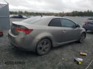 ✅ 2010 Kia Forte EX • VIN: KNAFU6A27A5106433 • Lot: 81853755. Listed on Copart with 266,671 mi. Free auction sales archive from the USA and detailed vehicle history report at DreamBid. Image 3.