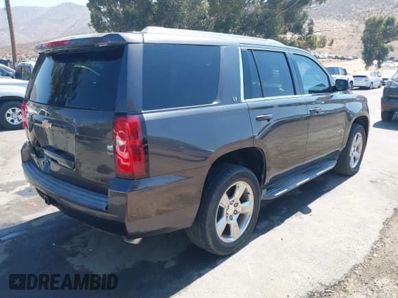 ✅ 2017 Chevrolet Tahoe LT • VIN: 1GNSCBKC2HR132923 • Lot: 42847378. Listed on IAAI with 105,804 mi. Free auction sales archive from the USA and detailed vehicle history report at DreamBid. Image 4.