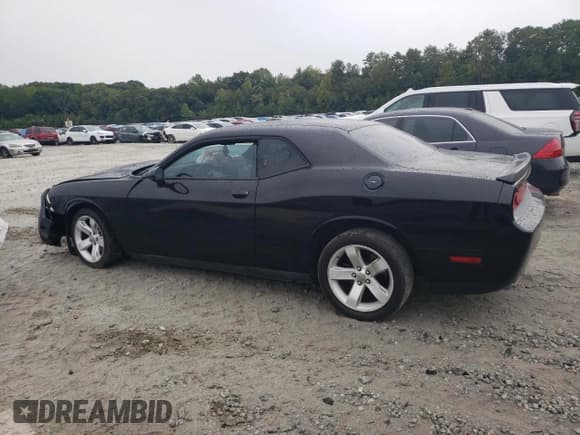 ✅ 2014 Dodge Challenger SXT • VIN: 2C3CDYAG2EH204107 • Lot: 71256934. Wystawiony na Copart z przebiegiem 191 047 mil. Bezpłatny archiwum sprzedaży aukcyjnych z USA i szczegółowy raport historii pojazdu na DreamBid. Zdjęcie 2.