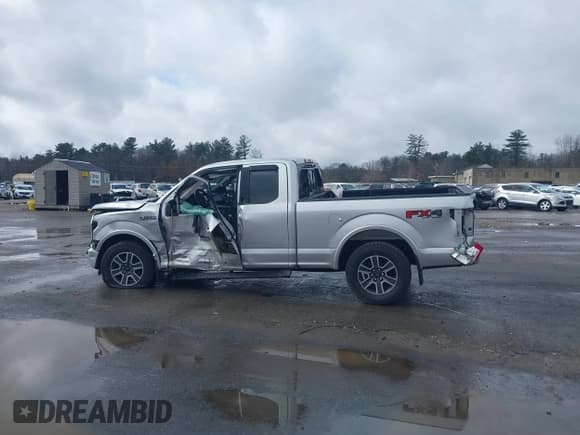 ✅ 2016 Ford F-150 XLT • VIN: 1FTFX1EG7GKF93226 • Лот: 41715287. Опубликован ранее на IAAI с пробегом 132 369 миль. Бесплатный доступ к архиву аукционных продаж из США и подробный отчёт об истории автомобиля на DreamBid. Изображение 14.