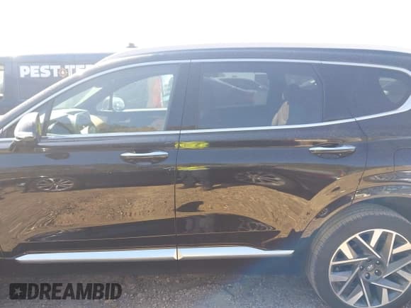 ✅ 2023 Hyundai Santa Fe Calligraphy • VIN: 5NMS54AL7PH577709 • Lot: 41771355. Wystawiony na IAAI z przebiegiem 16 786 mil. Bezpłatny archiwum sprzedaży aukcyjnych z USA i szczegółowy raport historii pojazdu na DreamBid. Zdjęcie 15.