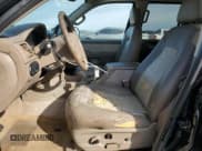 ✅ 2005 Ford Explorer Eddie Bauer • VIN: 1FMZU64WX5UA75605 • Lot: 47082575. Wystawiony na Copart z przebiegiem Nie podano. Bezpłatny archiwum sprzedaży aukcyjnych z USA i szczegółowy raport historii pojazdu na DreamBid. Zdjęcie 7.