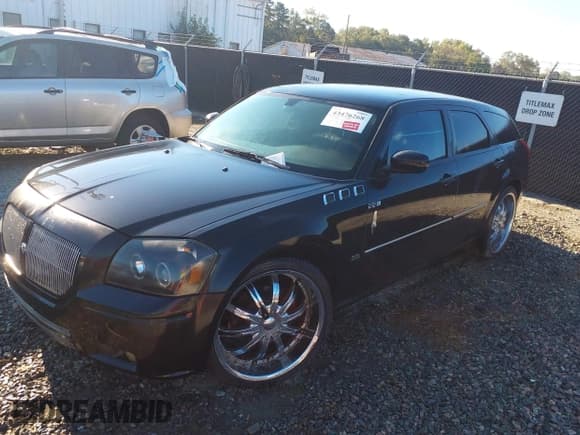 ✅ 2006 Dodge Magnum • VIN: 2D4FV47V76H442348 • Lot: 43476268. Wystawiony na IAAI z przebiegiem 167 722 mil. Bezpłatny archiwum sprzedaży aukcyjnych z USA i szczegółowy raport historii pojazdu na DreamBid. Zdjęcie 2.