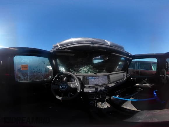 ✅ 2025 Jeep Gladiator Texas Trail • VIN: 1C6PJTAG8SL529102 • Lot: 43141708. Wystawiony na IAAI z przebiegiem 3 042 mil. Bezpłatny archiwum sprzedaży aukcyjnych z USA i szczegółowy raport historii pojazdu na DreamBid. Zdjęcie 19.