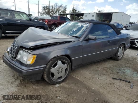 ✅ 1995 Mercedes-Benz E 320 • VIN: WDBEA66E7SC278645 • Лот: 78323884. Опубликован ранее на Copart с пробегом 69 345 миль. Бесплатный доступ к архиву аукционных продаж из США и подробный отчёт об истории автомобиля на DreamBid. Изображение 1.