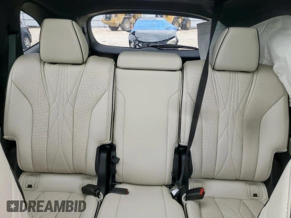 ✅ 2024 Acura MDX Type S • VIN: 5J8YD8H87RL001904 • Lot: 67538905. Wystawiony na Copart z przebiegiem 27 452 mil. Bezpłatny archiwum sprzedaży aukcyjnych z USA i szczegółowy raport historii pojazdu na DreamBid. Zdjęcie 10.