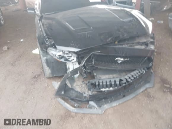 ✅ 2020 Ford Mustang GT • VIN: 1FA6P8CF8L5114975 • Lot: 41285995. Listed on IAAI with Not provided. Free auction sales archive from the USA and detailed vehicle history report at DreamBid. Image 6.