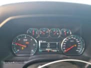 ✅ 2015 Chevrolet Silverado 2500HD LT • VIN: 1GC2KVEG8FZ506380 • Lot: 71602495. Wystawiony na Copart z przebiegiem 202 047 mil. Bezpłatny archiwum sprzedaży aukcyjnych z USA i szczegółowy raport historii pojazdu na DreamBid. Zdjęcie 9.