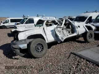 2004 Chevrolet Silverado 2500 LT z VIN 1GCGC23U44F240350, wystawiony jako Copart lot #48078595 z przebiegiem Nie podano mil oraz Szkoda całkowita • Salvage title. Historia ofert i sprzedaży dostępna na DreamBid. Obrazek 1.