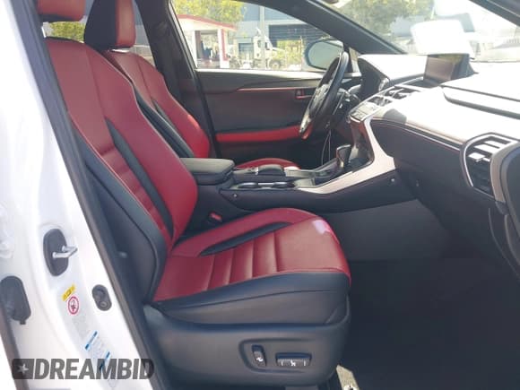 ✅ 2019 Lexus NX 300 • VIN: JTJBARBZ8K2192651 • Lot: 42111207. Wystawiony na IAAI z przebiegiem 148 393 mil. Bezpłatny archiwum sprzedaży aukcyjnych z USA i szczegółowy raport historii pojazdu na DreamBid. Zdjęcie 5.