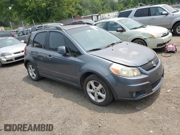 ✅ 2008 Suzuki SX4 Regional Edition • VIN: JS2YA413485102132 • Lot: 58973865. Listed on Copart with 231,027 mi. Free auction sales archive from the USA and detailed vehicle history report at DreamBid. Image 4.