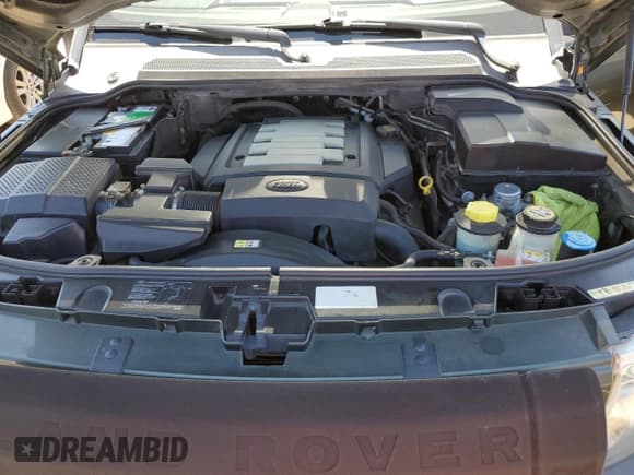 ✅ 2005 Land Rover LR3 HSE • VIN: SALAG25475A334575 • Лот: 60689515. Опубликован ранее на Copart с пробегом 161 284 миль. Бесплатный доступ к архиву аукционных продаж из США и подробный отчёт об истории автомобиля на DreamBid. Изображение 12.