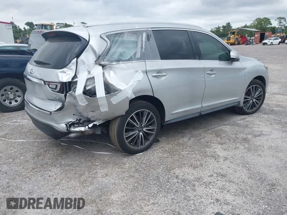✅ 2020 Infiniti QX60 Luxe • VIN: 5N1DL0MN9LC535891 • Lot: 41549458. Listed on IAAI with 39,409 mi. Free auction sales archive from the USA and detailed vehicle history report at DreamBid. Image 4.