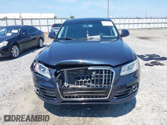 ✅ 2017 Audi Q5 Premium • VIN: WA1C2AFP5HA066898 • Lot: 43085720. Listed on IAAI with 128,996 mi. Free auction sales archive from the USA and detailed vehicle history report at DreamBid. Image 6.