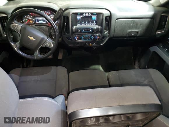 ✅ 2015 Chevrolet Silverado 2500HD LT • VIN: 1GC2KVEG1FZ129164 • Lot: 71814455. Wystawiony na Copart z przebiegiem 109 395 mil. Bezpłatny archiwum sprzedaży aukcyjnych z USA i szczegółowy raport historii pojazdu na DreamBid. Zdjęcie 8.