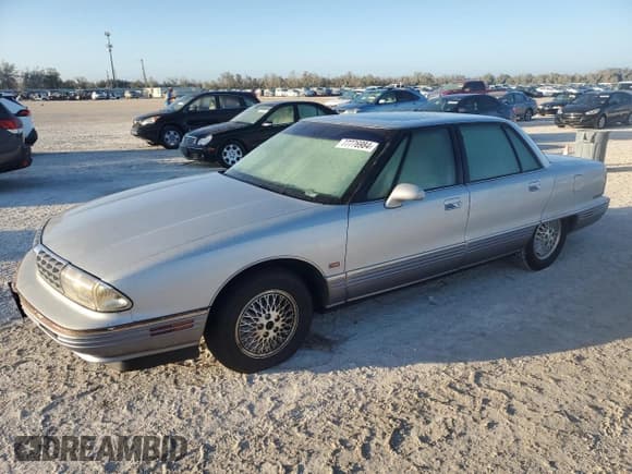 ✅ 1991 Oldsmobile 98 • VIN: 1G3CW53L2M4324368 • Лот: 77776984. Опубликован ранее на Copart с пробегом 67 480 миль. Бесплатный доступ к архиву аукционных продаж из США и подробный отчёт об истории автомобиля на DreamBid. Изображение 1.