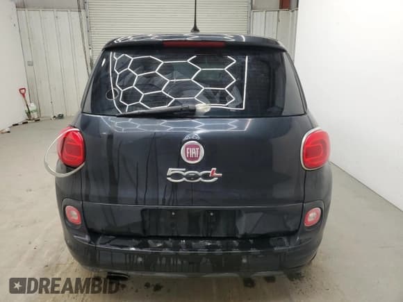 ✅ 2015 FIAT 500L Lounge • VIN: ZFBCFACH7FZ030851 • Lot: 68041165. Listed on Copart with 184,795 mi. Free auction sales archive from the USA and detailed vehicle history report at DreamBid. Image 6.