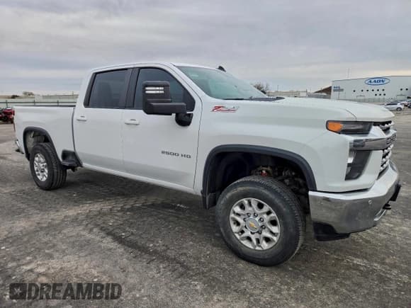 ✅ 2023 Chevrolet Silverado 2500HD LT • VIN: 2GC1YNEY5P1720370 • Лот: 94972765. Опубликован ранее на Copart с пробегом 47 447 миль. Бесплатный доступ к архиву аукционных продаж из США и подробный отчёт об истории автомобиля на DreamBid. Изображение 4.