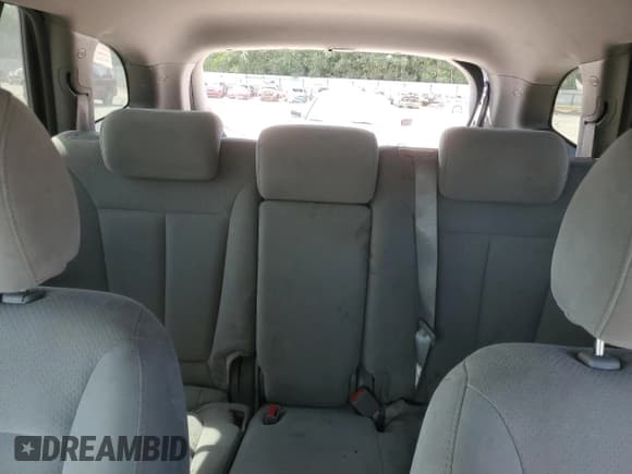 ✅ 2009 Hyundai Santa Fe SE • VIN: 5NMSH13E69H241802 • Lot: 70693734. Listed on Copart with 126,723 mi. Free auction sales archive from the USA and detailed vehicle history report at DreamBid. Image 10.