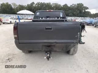 ✅ 2001 Chevrolet Silverado 1500 • VIN: 1GCEC14W81Z200915 • Лот: 79257144. Опубликован ранее на Copart с пробегом 197 957 миль. Бесплатный доступ к архиву аукционных продаж из США и подробный отчёт об истории автомобиля на DreamBid. Изображение 6.