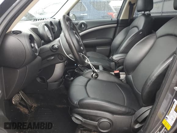 ✅ 2016 MINI Countryman S • VIN: WMWZC3C53GWT07965 • Lot: 58088585. Listed on Copart with 87,081 mi. Free auction sales archive from the USA and detailed vehicle history report at DreamBid. Image 7.