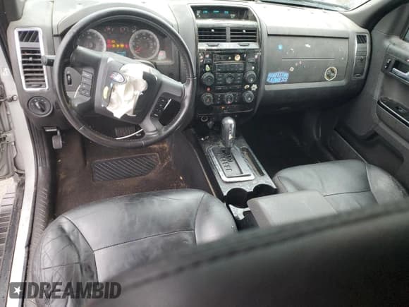 ✅ 2008 Ford Escape Limited • VIN: 1FMCU04178KD21520 • Lot: 83818065. Listed on Copart with 195,451 mi. Free auction sales archive from the USA and detailed vehicle history report at DreamBid. Image 8.