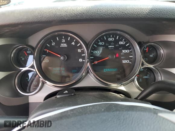 ✅ 2009 Chevrolet Silverado 1500 LT • VIN: 1GCEC29J49Z122972 • Lot: 67785934. Listed on Copart with 123,772 mi. Free auction sales archive from the USA and detailed vehicle history report at DreamBid. Image 9.