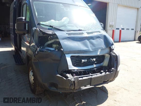 ✅ 2020 Ram ProMaster Cargo • VIN: 3C6URVJG0LE124871 • Lot: 42556383. Listed on IAAI with Not provided. Free auction sales archive from the USA and detailed vehicle history report at DreamBid. Image 6.