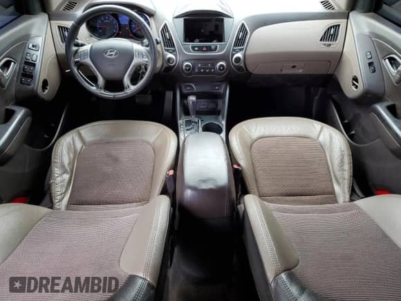 2013 Hyundai Tucson GLS with VIN KM8JU3AC8DU683501, listed as a Copart auction lot 54651394 with 96,317 mi miles and Clean title. Bid and sale history available at DreamBid. Image 8.