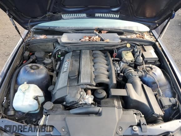 ✅ 1999 BMW 3 Series • VIN: WBABG2332XET38581 • Lot: 77343084. Listed on Copart with 112,410 mi. Free auction sales archive from the USA and detailed vehicle history report at DreamBid. Image 11.