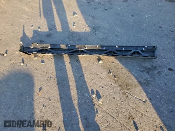 ✅ 2024 Toyota 4Runner Limited • VIN: JTEDU5JR4R5315542 • Лот: 95743035. Опубликован ранее на Copart с пробегом 12 941 миль. Бесплатный доступ к архиву аукционных продаж из США и подробный отчёт об истории автомобиля на DreamBid. Изображение 13.